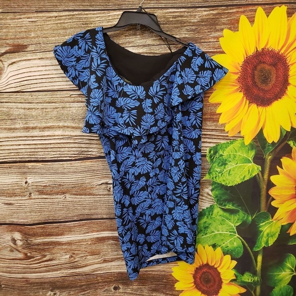 A Pea In The Pod off one shoulder dress small NWT